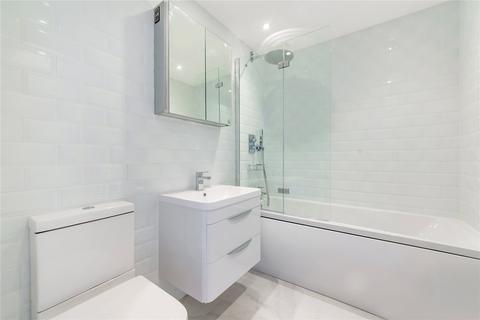 1 bedroom flat to rent, Camberwell Station Road, London