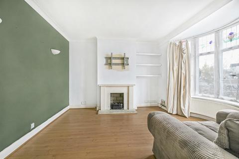 69 Gordon Close, Staines-upon-thames, TW18 1AP