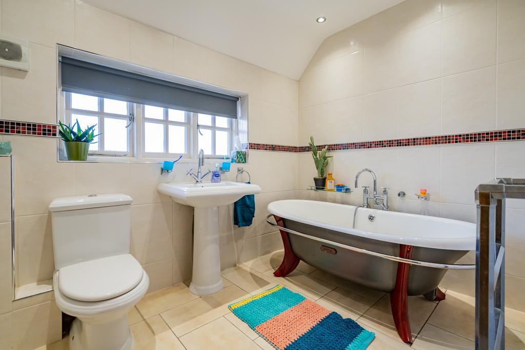 A page   Image (123 of 132).jpg