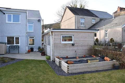 16 Glynmeirch Road, Trebanos, Swansea, SA8 4AP