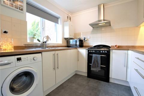 2 bedroom terraced house to rent, Aldbury Close, Jersey Farm, St Albans, AL4