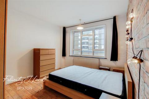2 bedroom flat to rent, Dumbarton Court, Brixton Hill