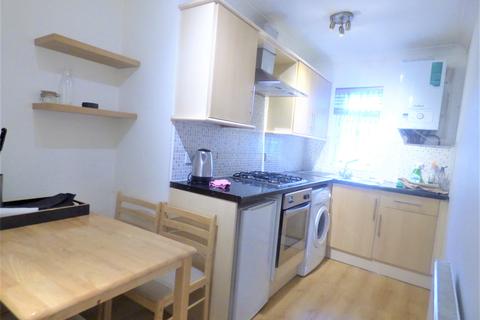 2 bedroom apartment to rent - William Place, Bow E3