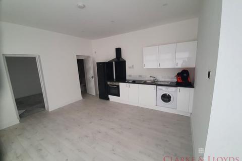 1 bedroom flat to rent, Harold Court House, ROMFORD RM3