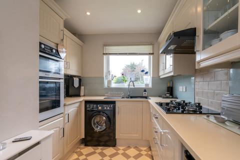 33 Addison Way, Bognor Regis, PO22 9HY