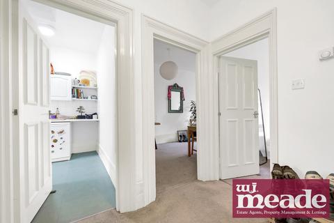 1 bedroom flat to rent, Empress Court, Hackney, E9