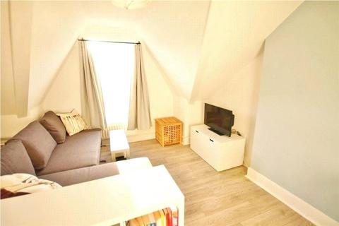 Flat 3, 1 Stanger Road, London, SE25 5JU