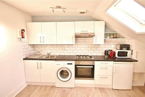 Flat 3, 1 Stanger Road, London, SE25 5JU