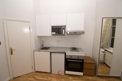 Studio to rent, Inverness Terrace, Bayswater, London, London  W2