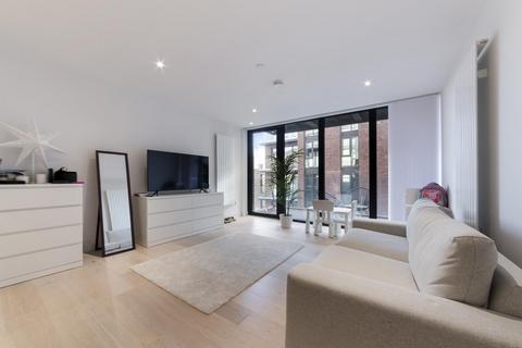 1 bedroom apartment for sale, Echo Court, Royal Wharf, London, E16