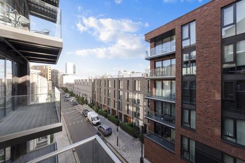 1 bedroom apartment for sale, Echo Court, Royal Wharf, London, E16