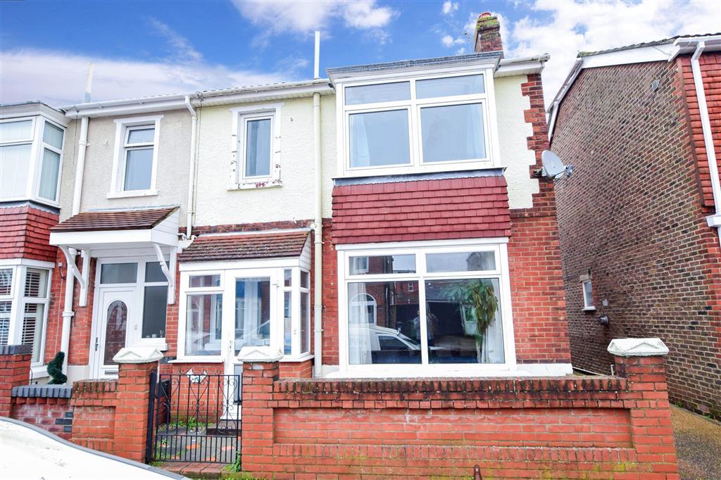 Torrington Road, Portsmouth, Hampshire 3 bed semidetached house £270,000