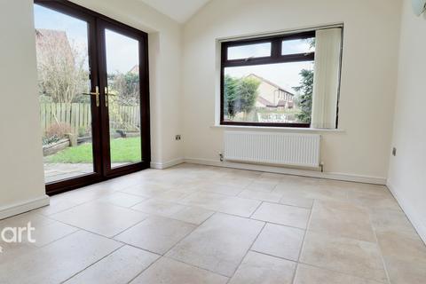 4 Beaumont Close, Belper, DE56 0ED