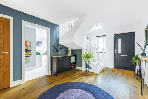 3 Chequer Close, Ifold, Billingshurst, RH14 0FZ
