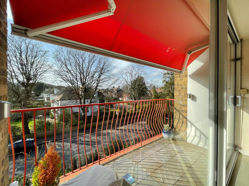 2 Bedroom Flat for Sale