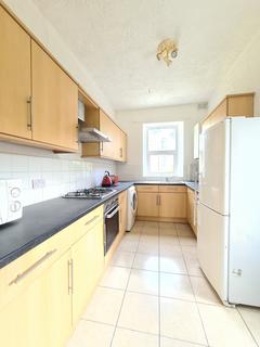 6 bedroom end of terrace house to rent - Spring Hill , Sheffield S10