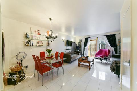 38 Ruston Street, London, E3 2LR