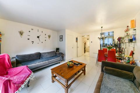 38 Ruston Street, London, E3 2LR