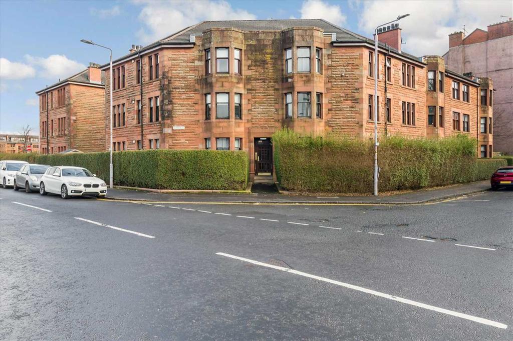 Rannoch Street, Cathcart, Flat 1/1... 3 bed apartment £169,995