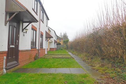 2 bedroom end of terrace house to rent, Banyard Close, Ipswich