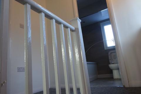 13 Abbotsford Road, Gateshead, NE10 0EU