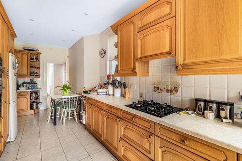 22 Hillside Drive, Edgware, HA8 7PG