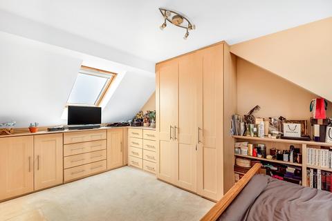 22 Hillside Drive, Edgware, HA8 7PG