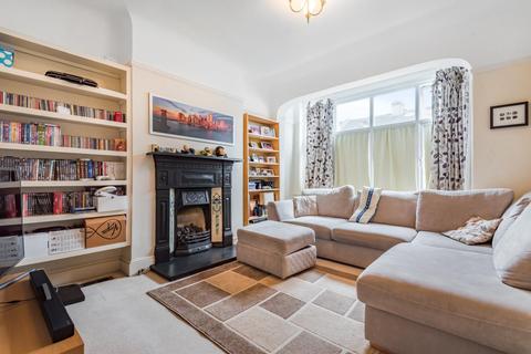 16 Abbott Avenue, London, SW20 8SQ