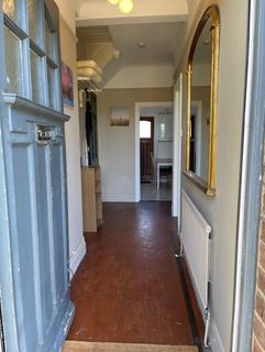 27 Eastfields Road, London, W3 0AE