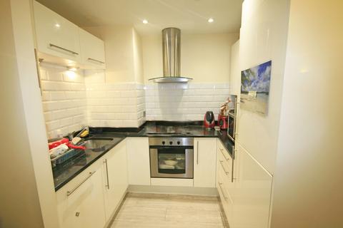 1 bedroom apartment to rent, Icon Building, 39 Ilford Hill, Ilford, IG1