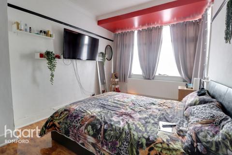20 Eddy Close, Romford, RM7 9HS