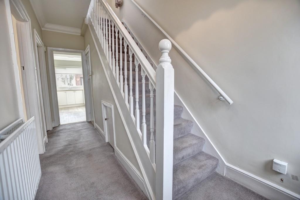 Elmsleigh Gardens, Cleadon 3 bed semidetached house £260,000