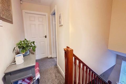 undefined, Clarence Mews, Leeds LS18