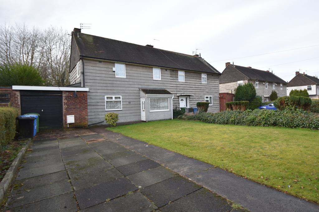 Moss Lane, Partington, M31 3 bed semidetached house £135,000