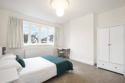 15 Taylor Avenue, Richmond, TW9 4EB