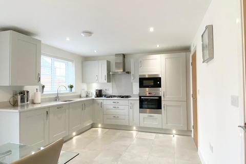31 Bailey Road, Wilmslow, SK9 2TX