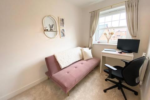 31 Bailey Road, Wilmslow, SK9 2TX