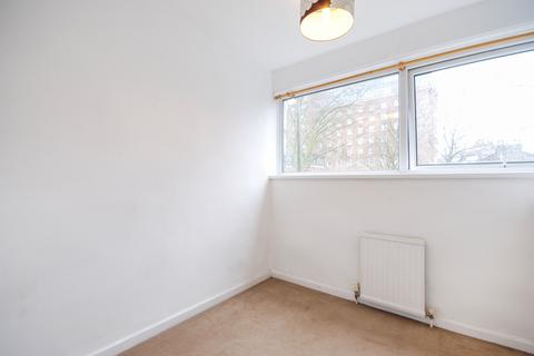 2 bedroom apartment to rent, Catherine Grove, London, SE10