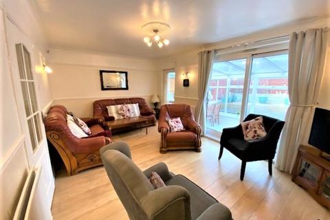 12 Wichnor Road, Solihull, B92 7PU