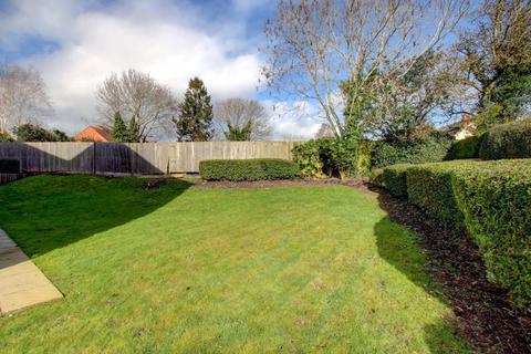 4 Joseph Perkins Close, Astwood Bank, Redditch, B96 6EQ