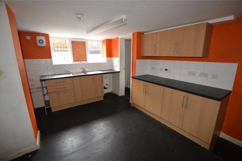 10 Arthington View, Leeds, LS10 2ND