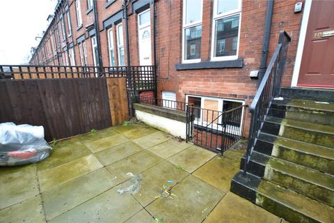 10 Arthington View, Leeds, LS10 2ND