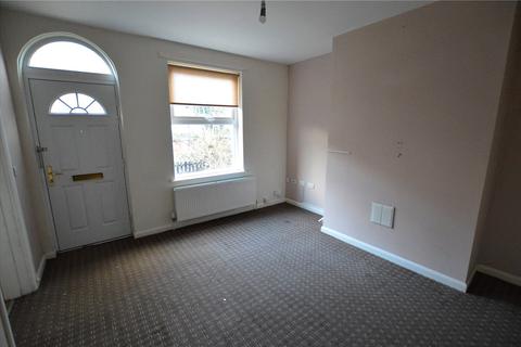 19 Hall Grove, Leeds, LS6 1NT