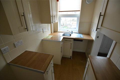 19 Hall Grove, Leeds, LS6 1NT