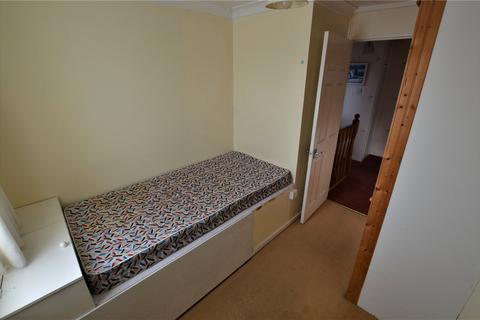 5 Sunbeam Place, Leeds, LS11 6BE