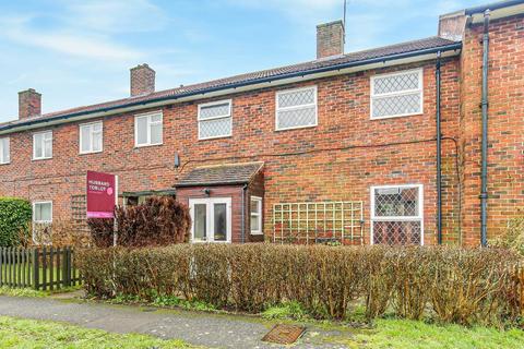 4 Woodview Close, South Croydon, CR2 9BD