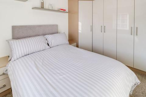 54 Petfield Drive, Anlaby, Hull, HU10 7ET