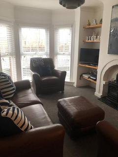 13 Diglis Avenue, Worcester, WR1 2NS