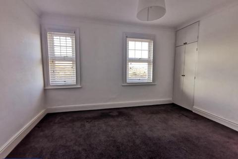 13 Diglis Avenue, Worcester, WR1 2NS