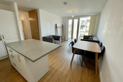 2 bedroom apartment to rent, City Road, Manchester, M15 5GG